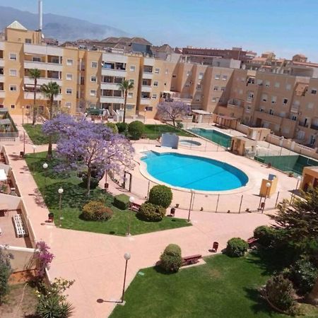 Apartamento Zona Playa En Roquetas Cerca De Bares Restaurantes Y Centro Comercial Рокетас де Мар Екстериор снимка